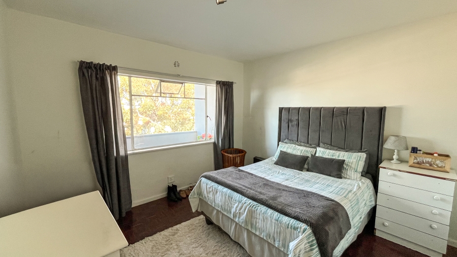 2 Bedroom Property for Sale in Wynberg Western Cape